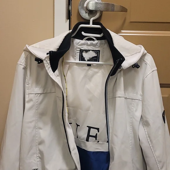 Large guess jacket - Picture 11 of 14